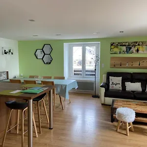Plein Centre , Vue Mer, 100m De La Appartement Larmor-Plage